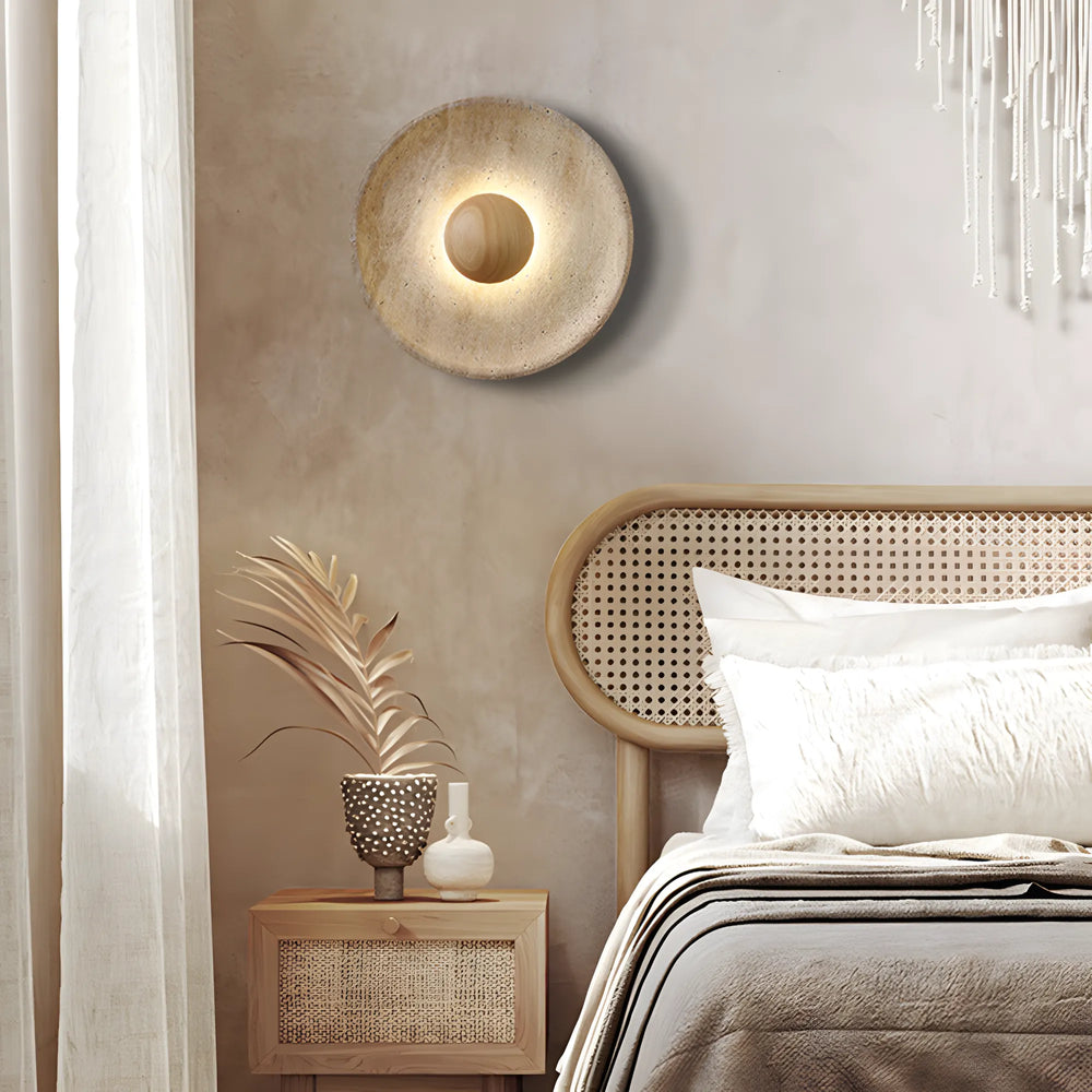 Natural travertine and wood wall light with 25 cm round profile